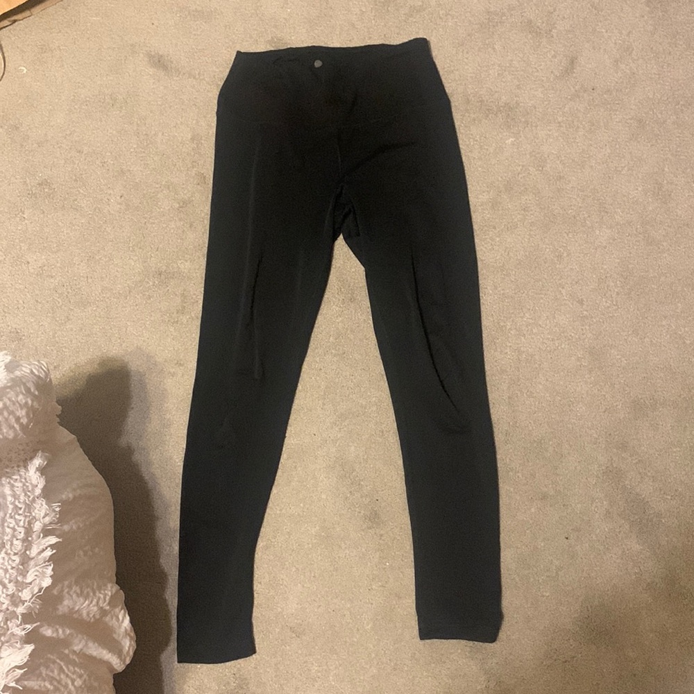 Black yogalicious size large leggings